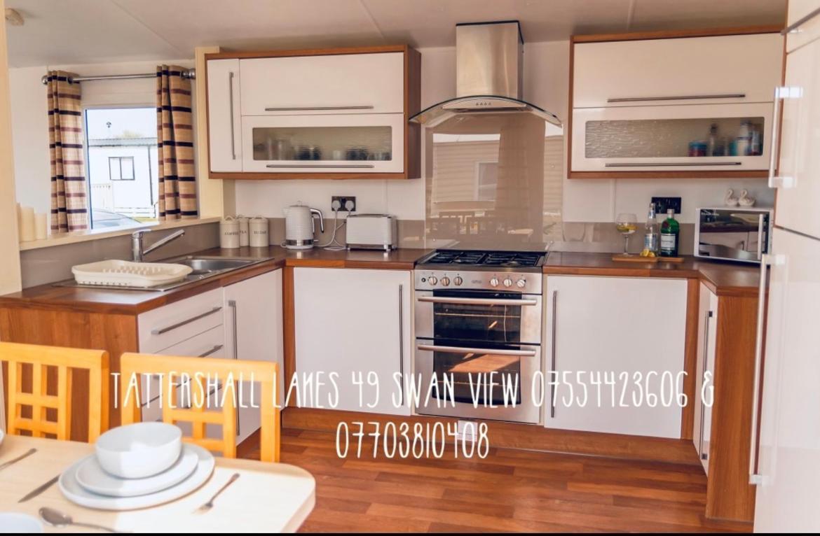 Swan View Retreats # Hottub # Egg Chair # Bbq & Bikes Included 8 Berth Tattershall Exterior photo