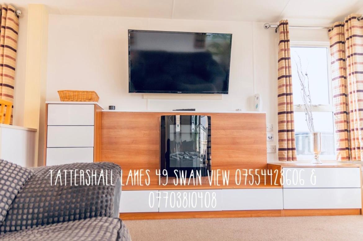Swan View Retreats # Hottub # Egg Chair # Bbq & Bikes Included 8 Berth Tattershall Exterior photo